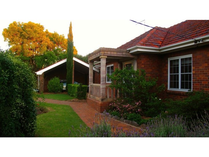 74 Jellicoe, North Toowoomba QLD 4350