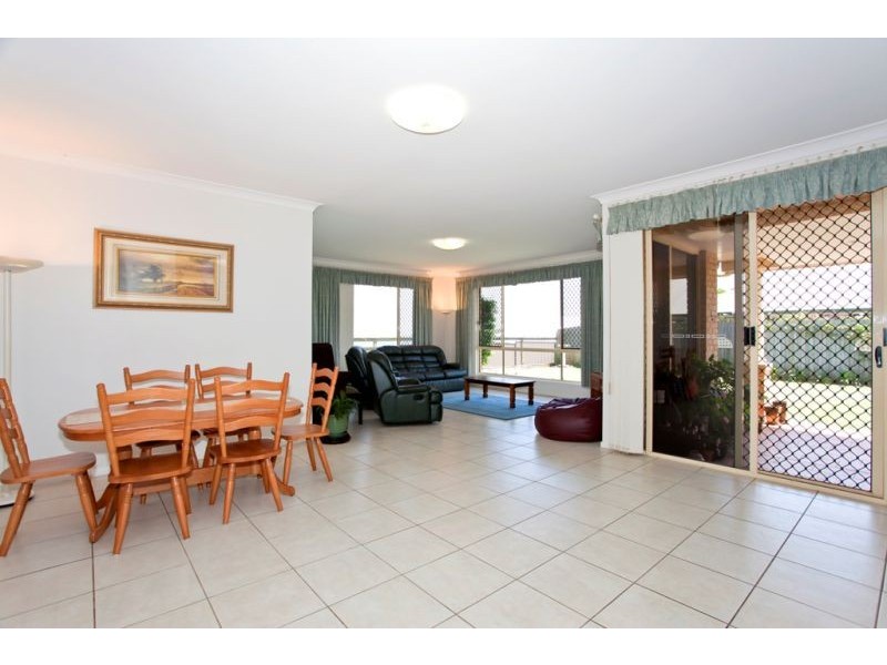 19 La Vista Court, Middle Ridge QLD 4350