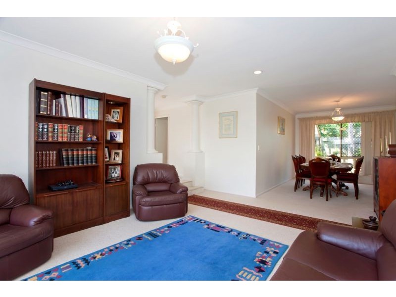 19 La Vista Court, Middle Ridge QLD 4350