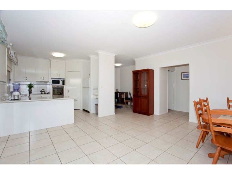 19 La Vista Court, Middle Ridge QLD 4350