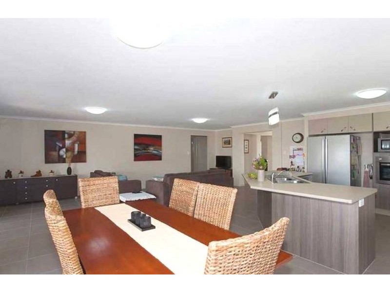 22 Shoesmith Road, Westbrook QLD 4350