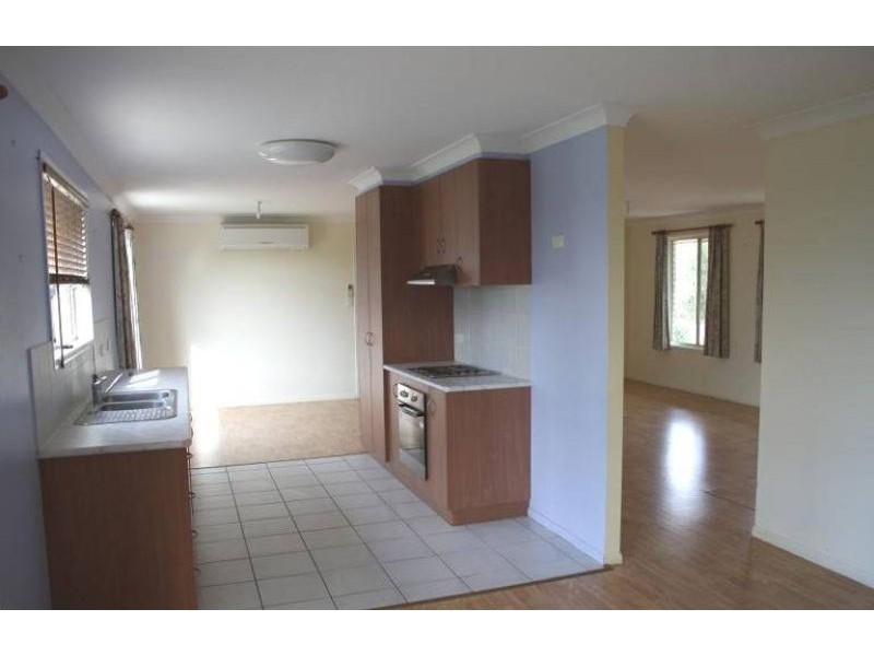 2a Eton Street, Cambooya QLD 4358