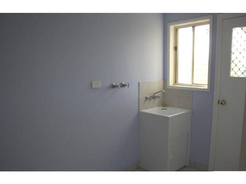 2a Eton Street, Cambooya QLD 4358