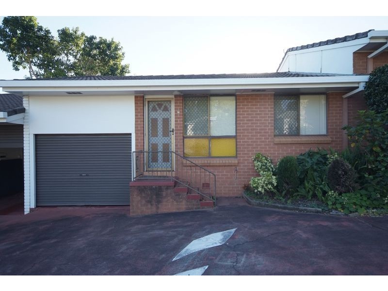 7/56 North Street, Mount Lofty QLD 4350