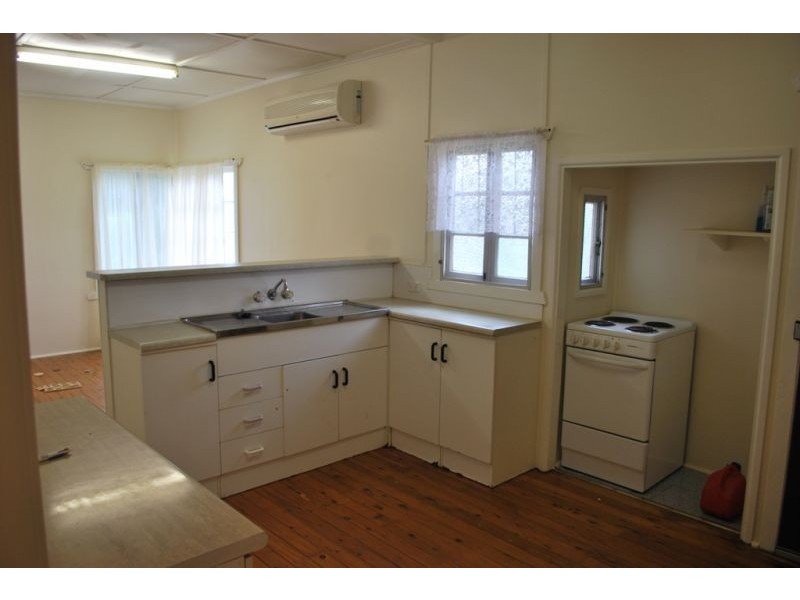 330 Bridge Street, Wilsonton QLD 4350