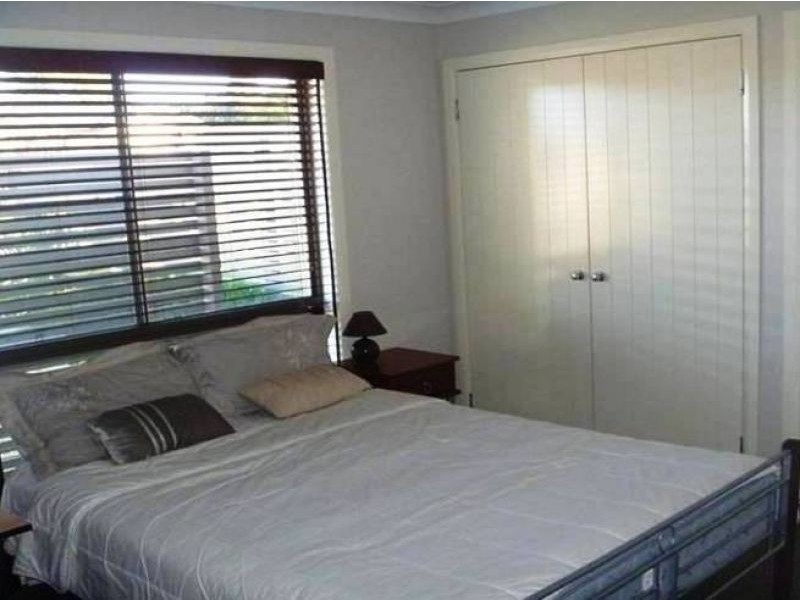 1/11 Sambar Court, Kearneys Spring QLD 4350