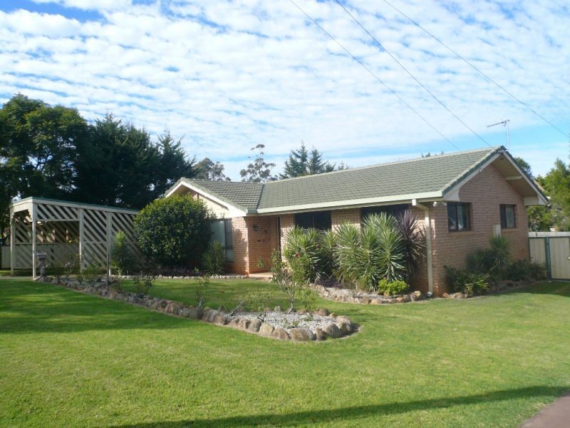 36 Kingsford Smith Drive, Wilsonton QLD 4350