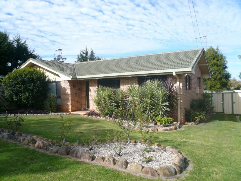 36 Kingsford Smith Drive, Wilsonton QLD 4350