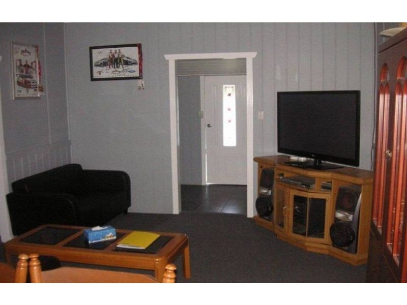 30 Ascot Street, Newtown QLD 4350