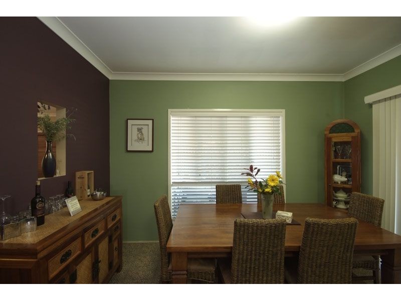 50 Liquidambar Street, Glenvale QLD 4350