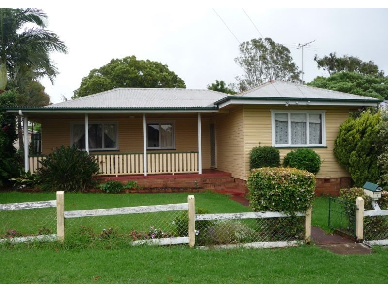 7 Dodd Street, Newtown QLD 4350