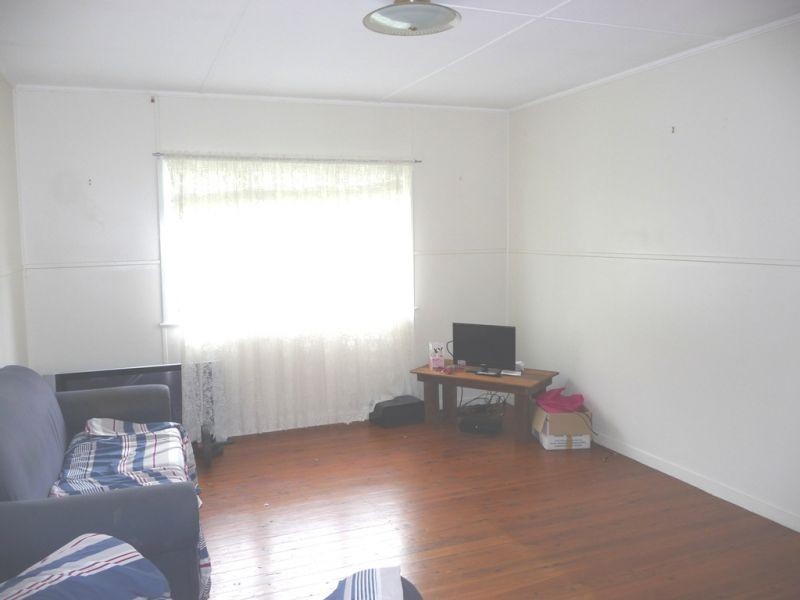 7 Dodd Street, Newtown QLD 4350