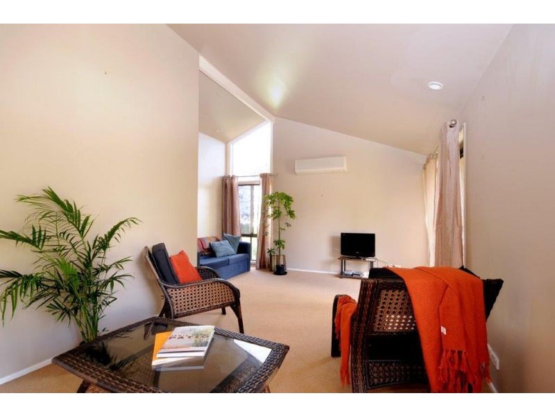 16 Margot Court, Harlaxton QLD 4350