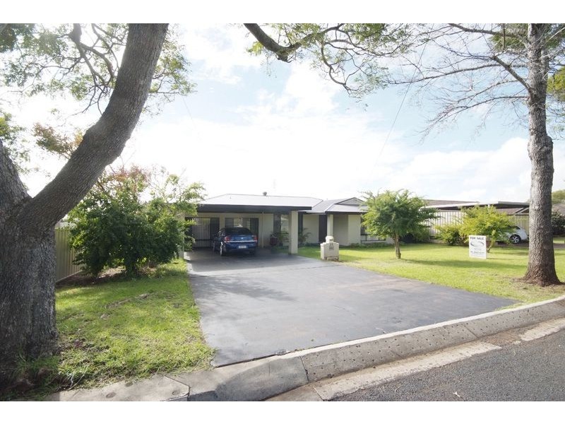 35 Jennifer Cresent, Darling Heights QLD 4350