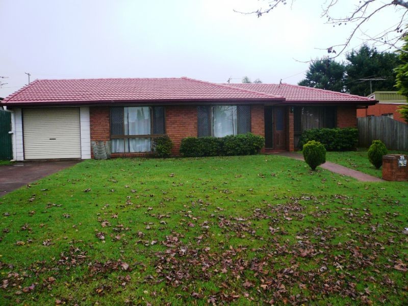 25 Seppelt Street, Wilsonton QLD 4350