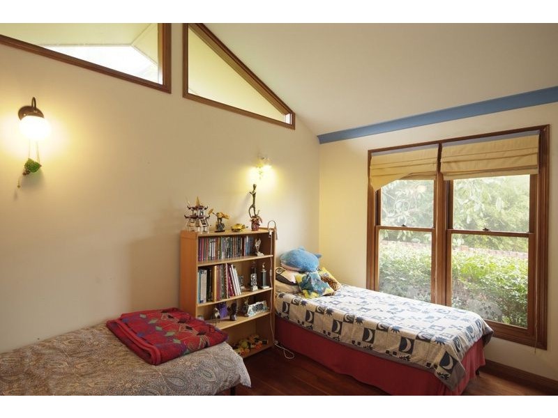 13 Rangeview Court, Blue Mountain Heights QLD 4350