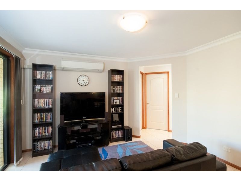 2 Barambah Street, Glenvale QLD 4350