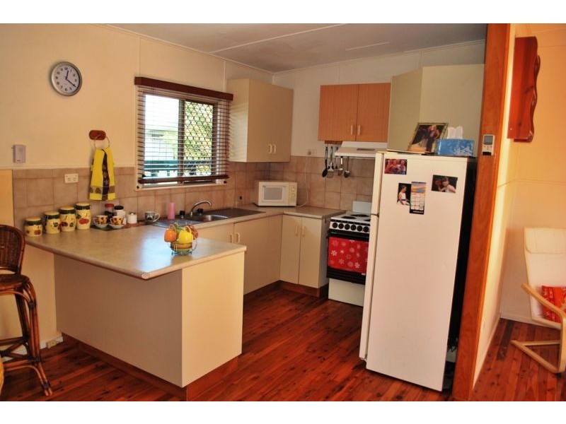 134 Drayton Road, Harristown QLD 4350