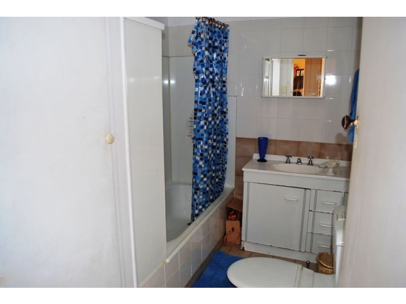 134 Drayton Road, Harristown QLD 4350