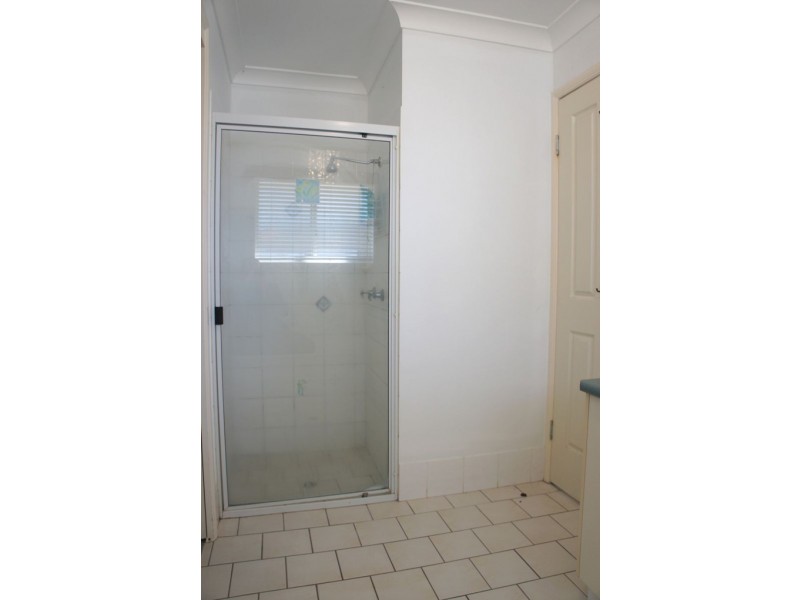 72 Glenvale Road, Harristown QLD 4350