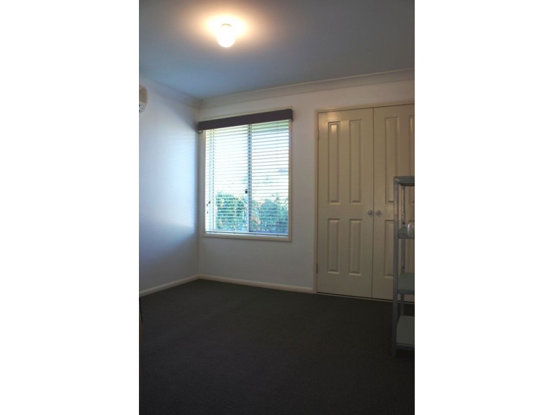 72 Glenvale Road, Harristown QLD 4350