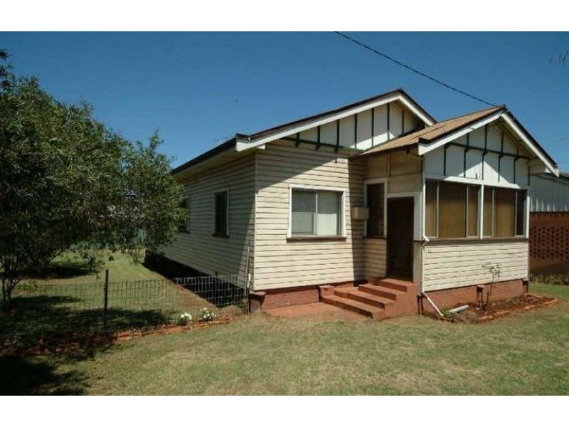 Newtown QLD 4350