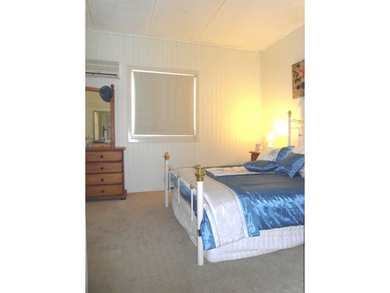 210 Perth Street, South Toowoomba QLD 4350