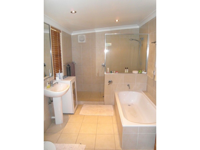 210 Perth Street, South Toowoomba QLD 4350