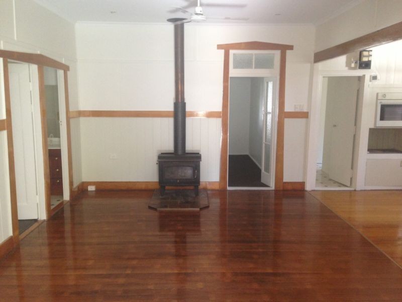 138 Taylor Street, Newtown QLD 4350