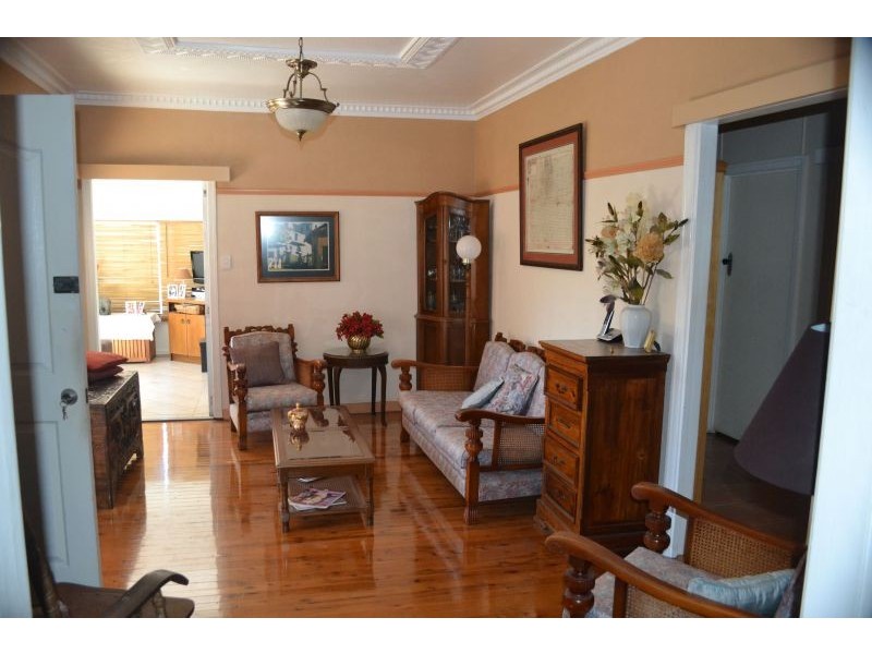 114 Perth Street, South Toowoomba QLD 4350