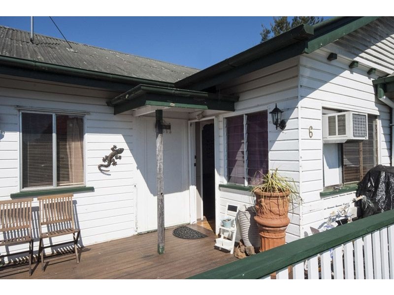 6 Sheehan Street, South Toowoomba QLD 4350