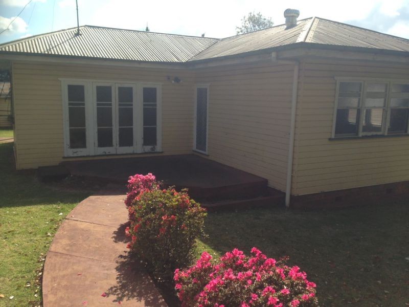 99 James Street, East Toowoomba QLD 4350