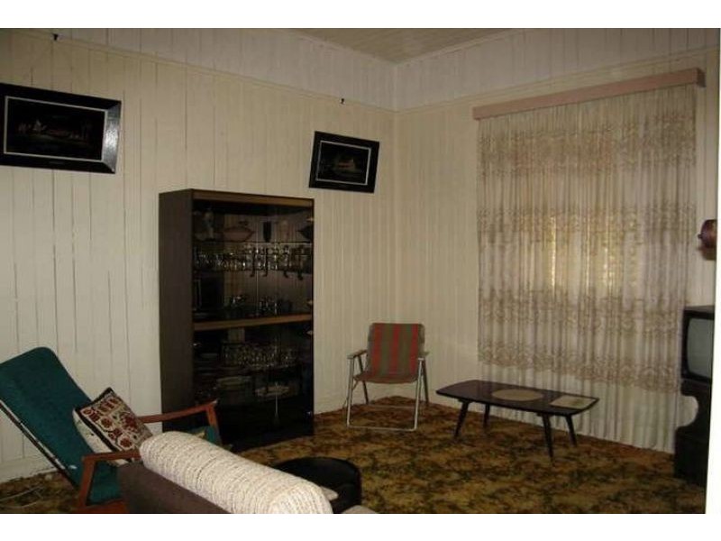 101 Hill Street, Newtown QLD 4350