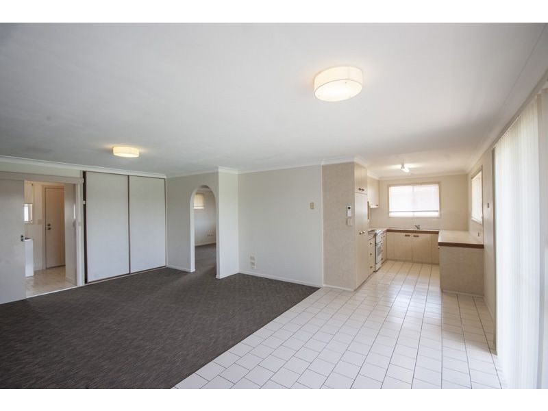 18 Horrocks Cres, Kearneys Spring QLD 4350
