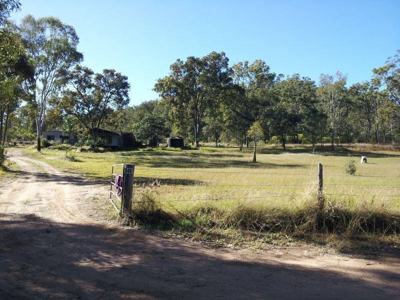 340 Thomas Road, Upper Lockyer QLD 4352
