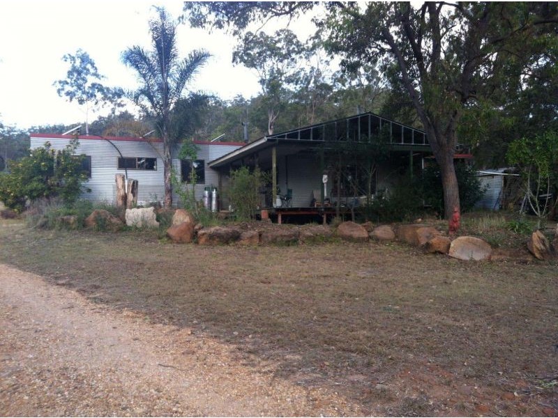 340 Thomas Road, Upper Lockyer QLD 4352