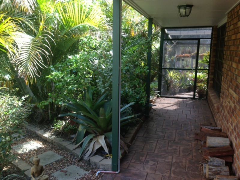 7 Woodland Crescent, Withcott QLD 4352