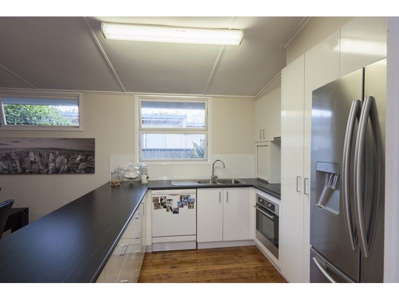 265a Geddes Street, Centenary Heights QLD 4350