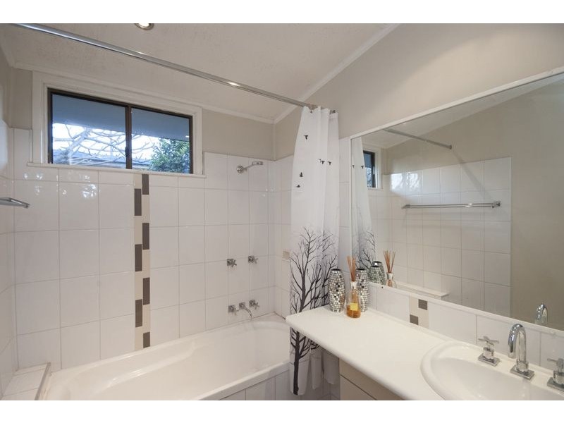 265a Geddes Street, Centenary Heights QLD 4350