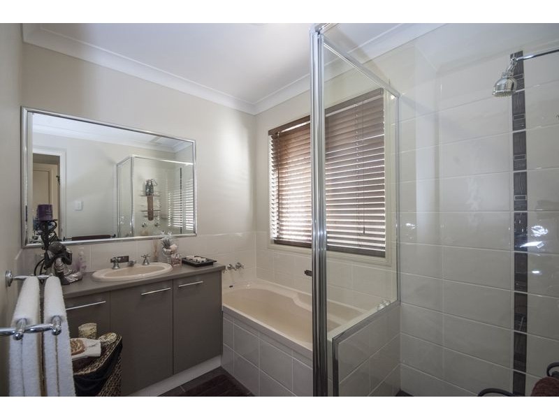 3 Diamantina Drive, Glenvale QLD 4350