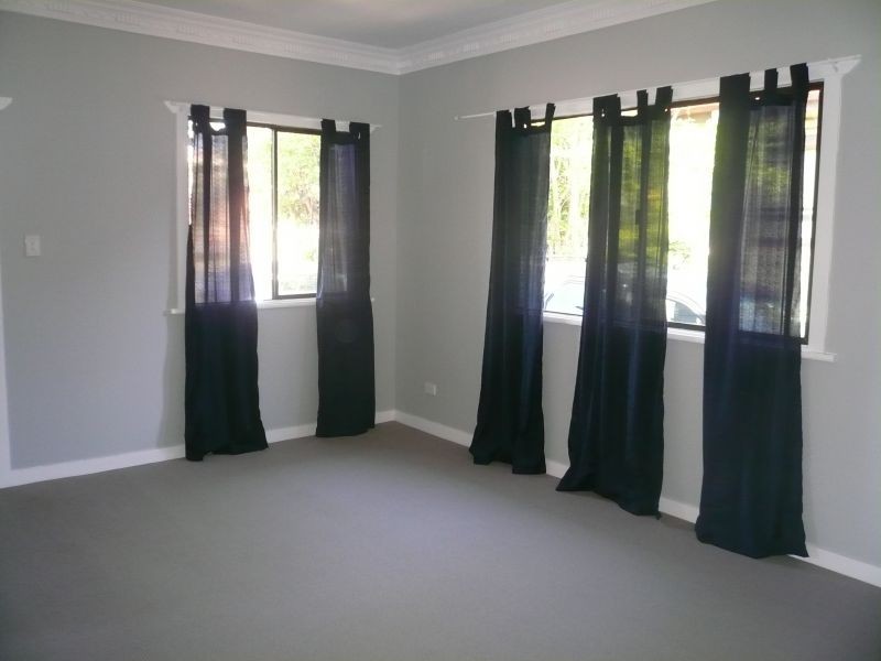 357 Tor Street, Wilsonton QLD 4350