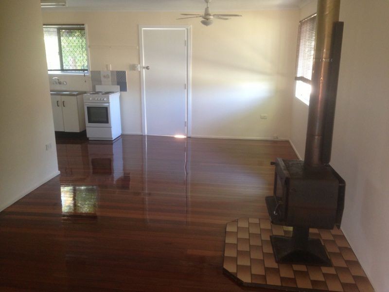 273 James Street, Newtown QLD 4350