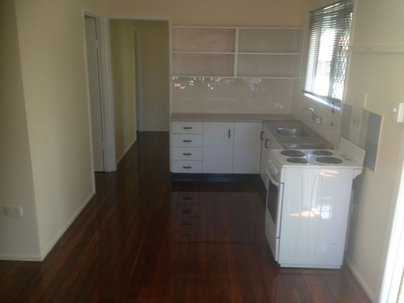 273 James Street, Newtown QLD 4350
