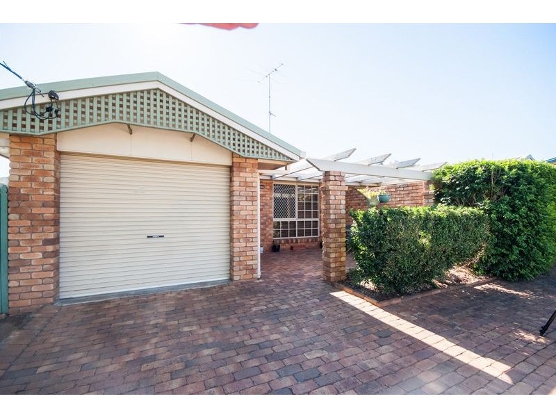 2/391 West Street, Darling Heights QLD 4350