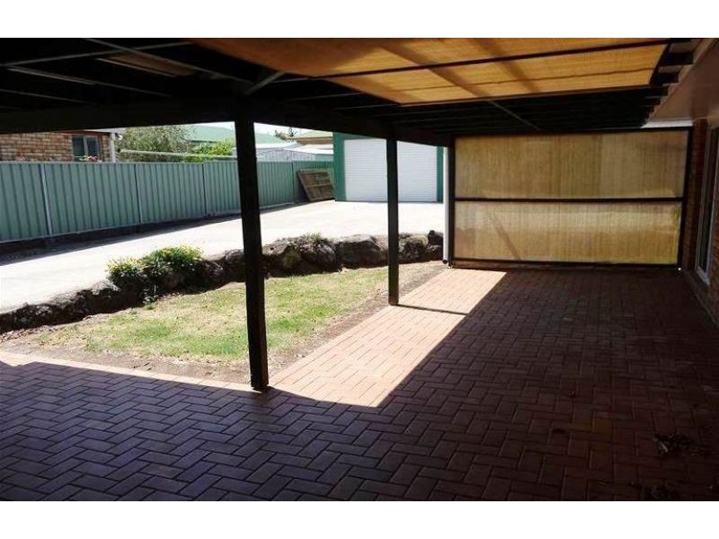 32 Navajo Street, Wilsonton QLD 4350