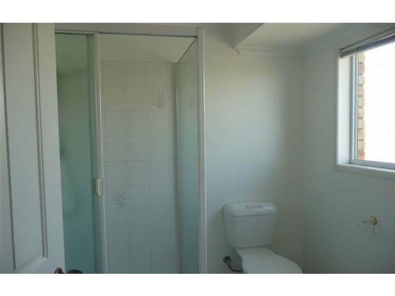 32 Navajo Street, Wilsonton QLD 4350