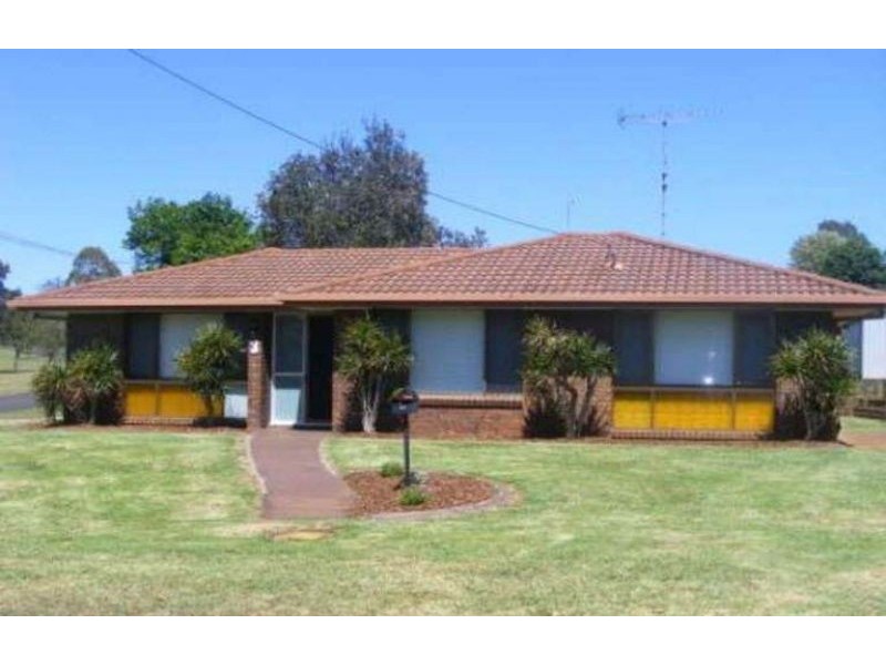 Centenary Heights QLD 4350