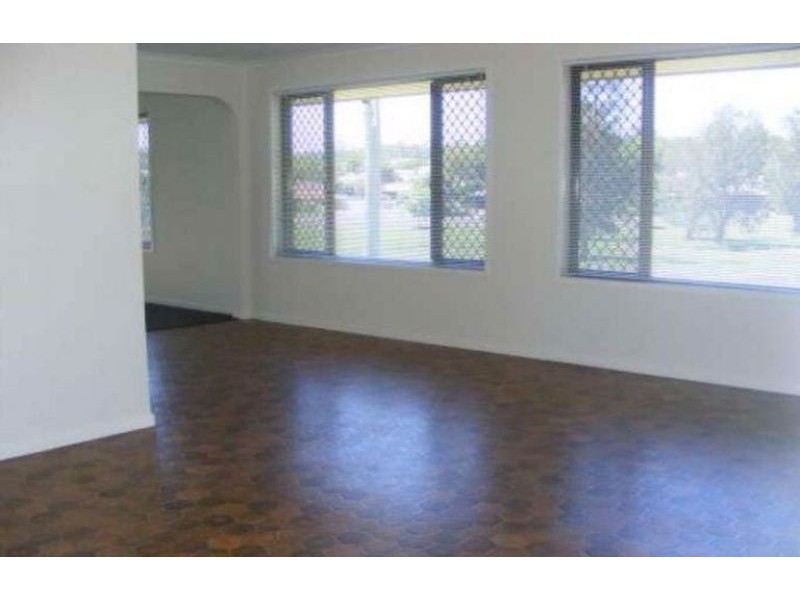 Centenary Heights QLD 4350