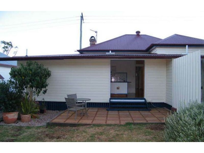 3 Vacy Street, Newtown QLD 4350