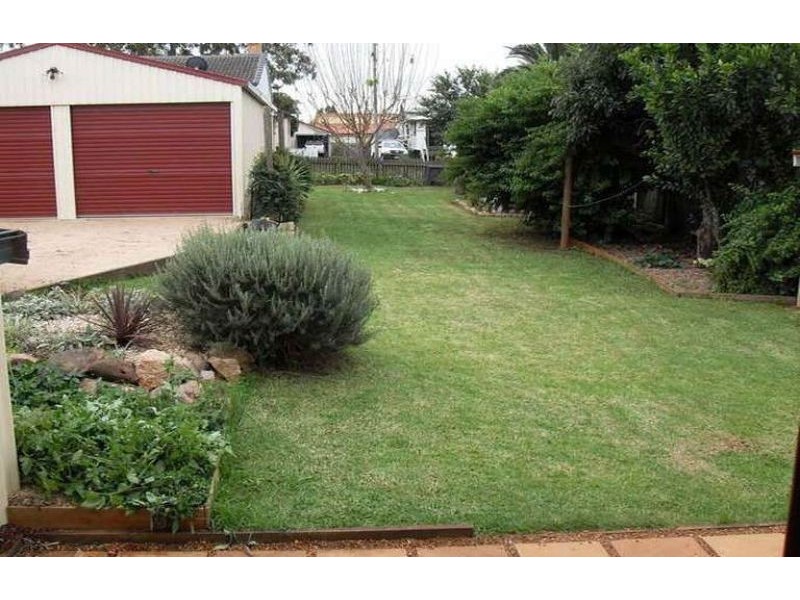 3 Vacy Street, Newtown QLD 4350